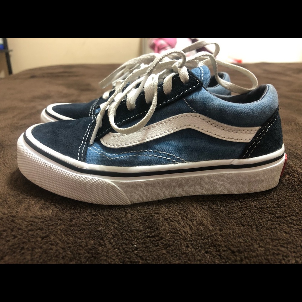 Kids VANS Old Skool Suede Off the Wall Sneakers (size 12)